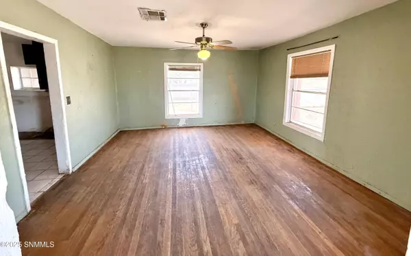 Las Cruces, NM 88007,335 Armstrong RD