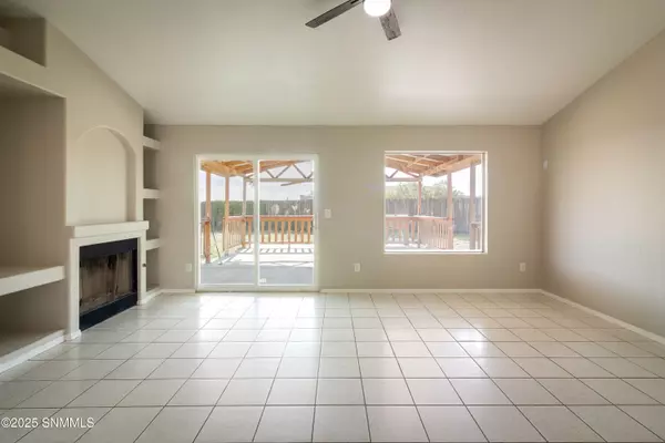 Las Cruces, NM 88012,5053 Apache TRL