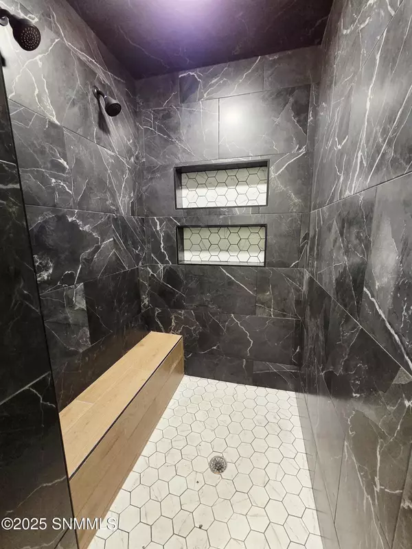 Las Cruces, NM 88012,6616 Blackbird RD