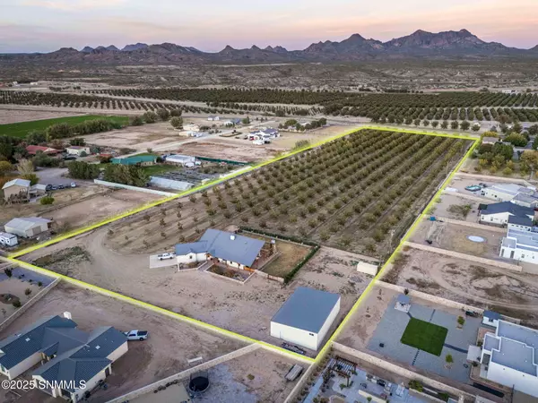 Las Cruces, NM 88007,7403 Dona Ana RD