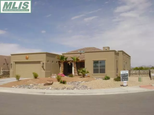 Las Cruces, NM 88005,4186 Seneca CT