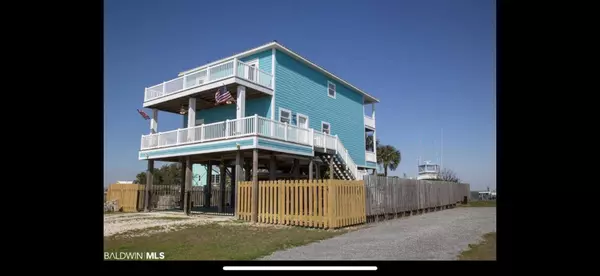 2567 Muscogee Rd, Gulf Shores, AL 36542
