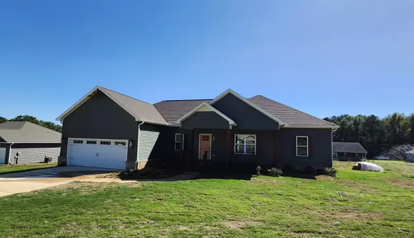 190 Co Rd 1586, Vinemont, AL 35179