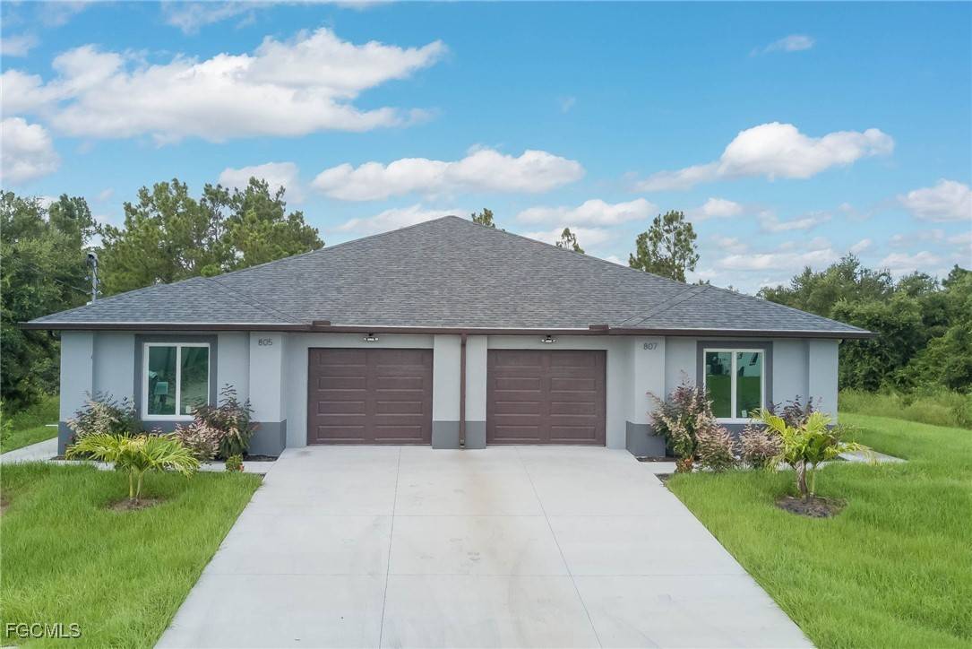 805/807 W 12th ST, Lehigh Acres, FL 33972
