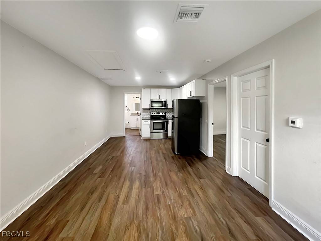 North Fort Myers, FL 33903,27 Cypress ST