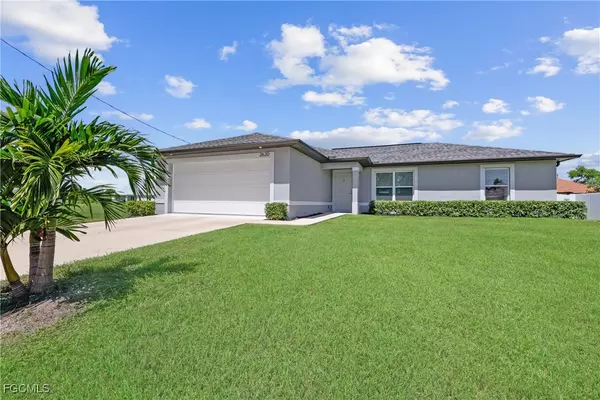 2620 NE 7th PL, Cape Coral, FL 33909