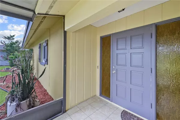 Cape Coral, FL 33904,331 SE 47th ST