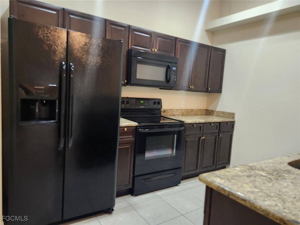 Cape Coral, FL 33990,514 SE 6th PL