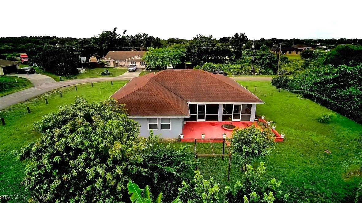 902 Susan AVE N, Lehigh Acres, FL 33971