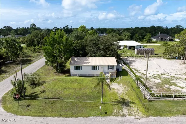 Lehigh Acres, FL 33976,3201 44th ST SW