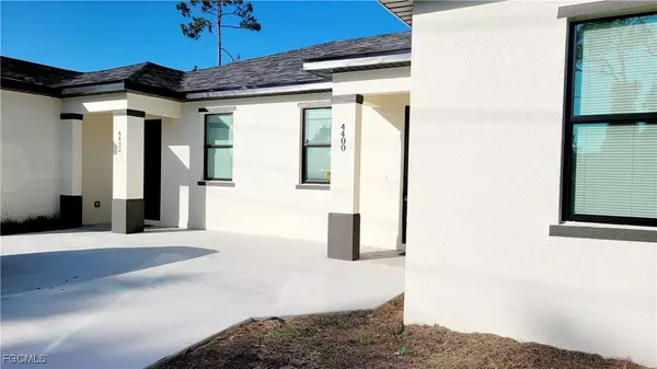 4402 Golfview BLVD #4400, Lehigh Acres, FL 33973