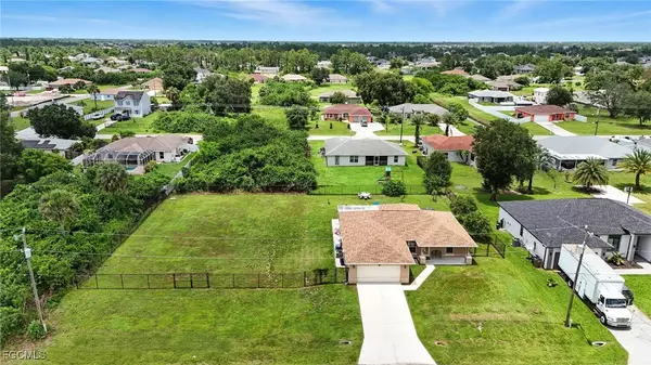 Lehigh Acres, FL 33976,2910 41st ST SW