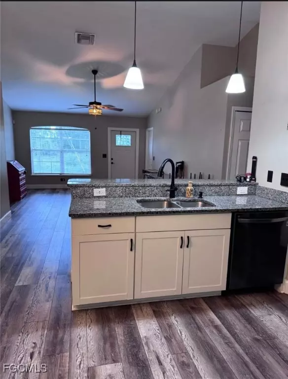 Fort Myers, FL 33913,1107 Bard CT