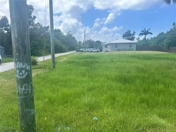 Punta Gorda, FL 33950,2601 Lee ST