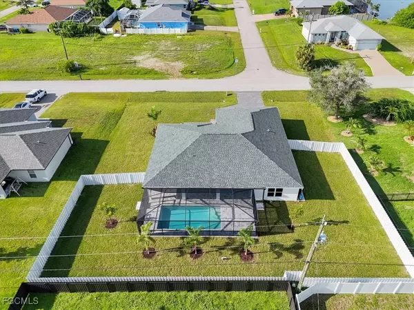 213 NW 12th LN, Cape Coral, FL 33993