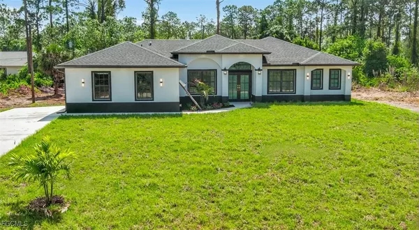 1506 EIGHTH AVE, Lehigh Acres, FL 33972