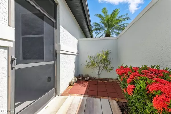 Fort Myers, FL 33913,10705 Avila CIR