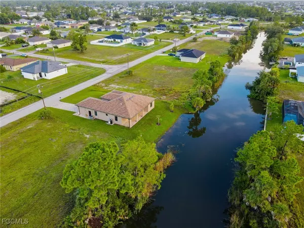 Cape Coral, FL 33909,3307 NE 13th AVE