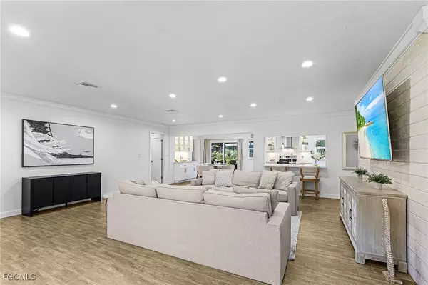 Sanibel, FL 33957,1585 Bunting LN