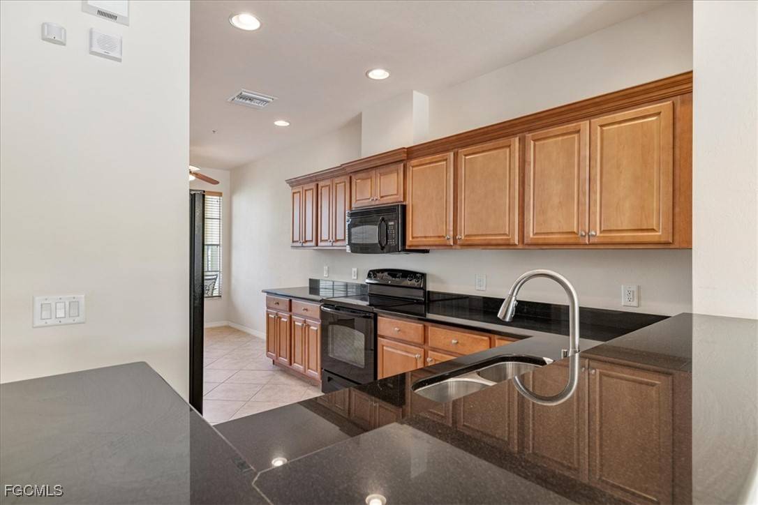 Fort Myers, FL 33908,14524 Abaco Lakes DR #104