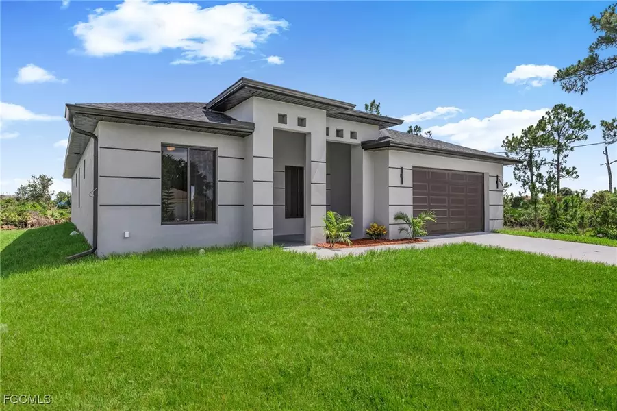 3008 62nd ST W, Lehigh Acres, FL 33971