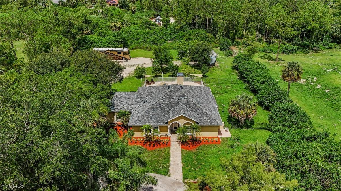 581 19th ST SW, Naples, FL 34117