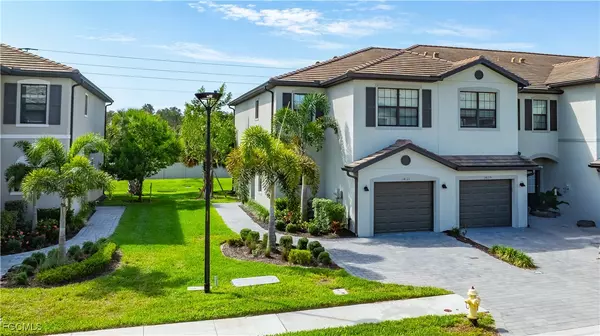 14121 Pine Lodge LN, Fort Myers, FL 33913