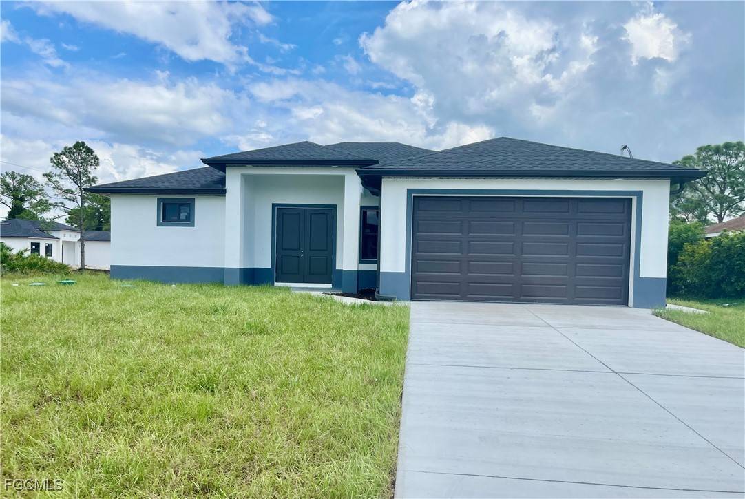 1602 Inez AVE S, Lehigh Acres, FL 33976