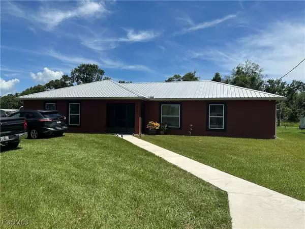 Arcadia, FL 34266,1208 E Maple ST