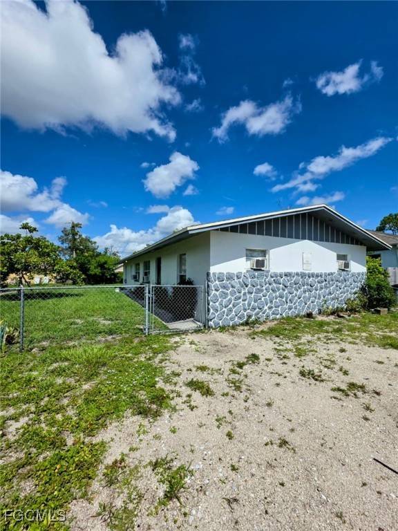 5626 6th AVE, Fort Myers, FL 33907