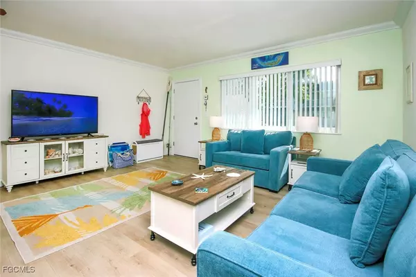 Sanibel, FL 33957,641 Periwinkle WAY #A3