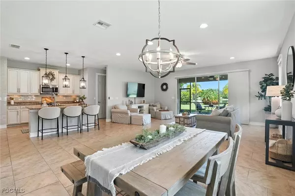 North Fort Myers, FL 33903,12631 Blue Banyon CT
