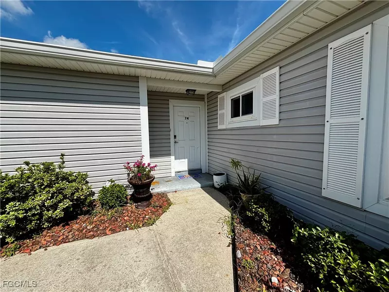 7008 Constitution BLVD #74, Fort Myers, FL 33967