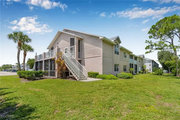 Fort Myers, FL 33919,14461 Summerlin Trace CT #3