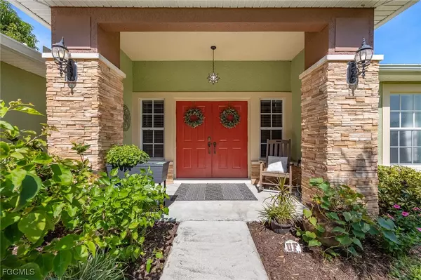 Labelle, FL 33935,220 N Cypress ST