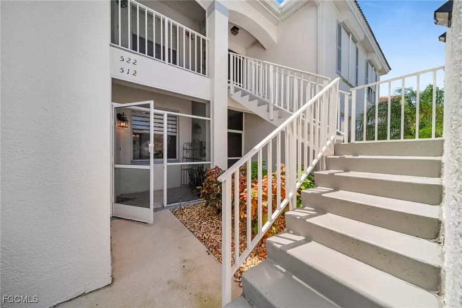 1024 Mainsail DR #512, Naples, FL 34114