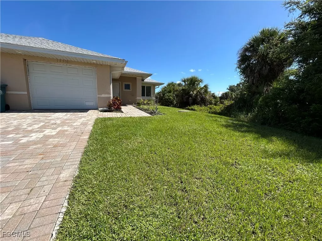 Port Charlotte, FL 33981,13308 Blytheville AVE #13308
