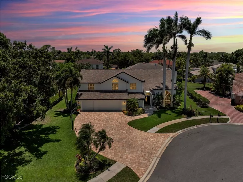 22 Carrotwood CT, Fort Myers, FL 33919