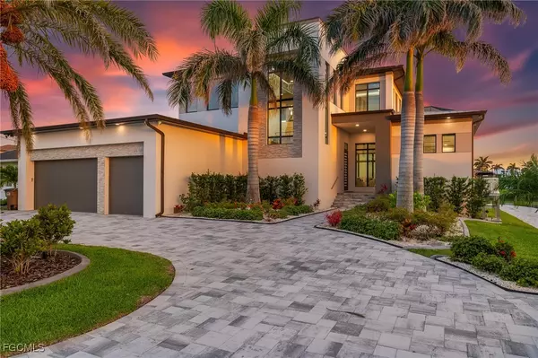 Cape Coral, FL 33904,5622 Coronado CT