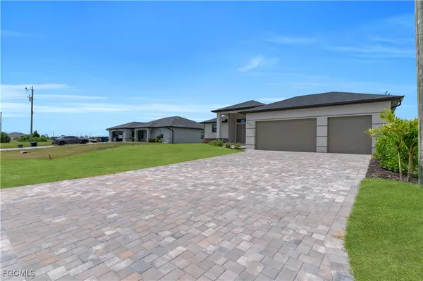 4107 NW 37th ST, Cape Coral, FL 33993