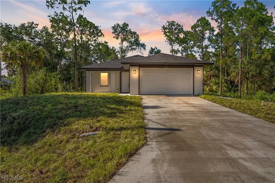 3210 49th ST W, Lehigh Acres, FL 33971