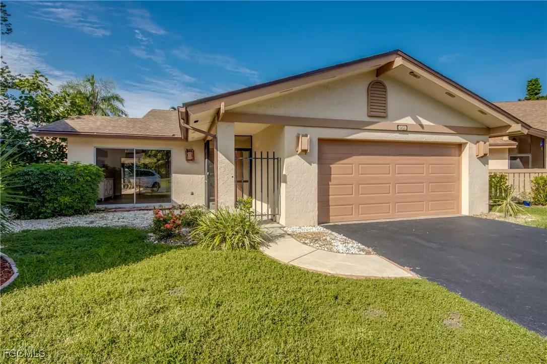 Fort Myers, FL 33908,6425 Royal Woods DR