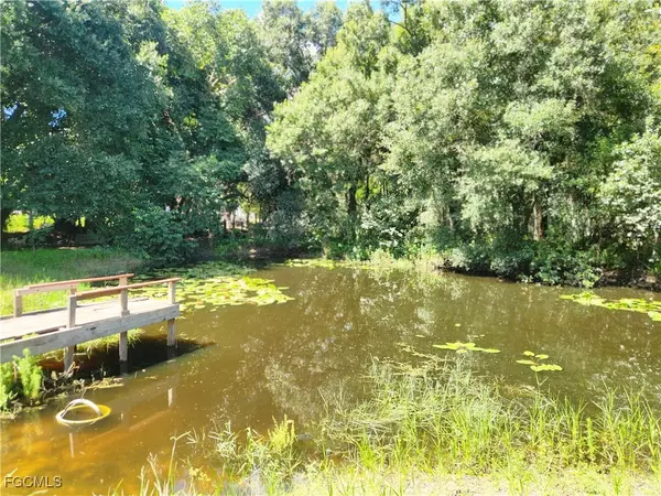 Labelle, FL 33935,830 Case RD