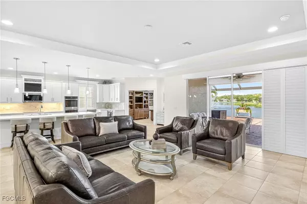 Cape Coral, FL 33909,3090 Amadora CIR