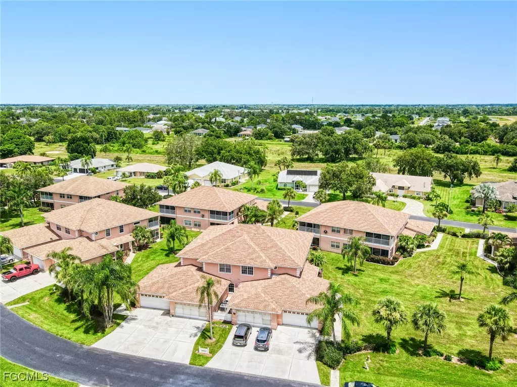 Lehigh Acres, FL 33936,19977 Lake Vista CIR #17D
