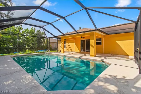 Cape Coral, FL 33993,521 NW 18th PL