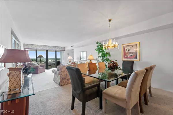 Fort Myers, FL 33919,5260 S Landings DR #1003