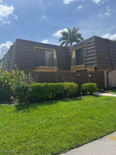 1589 Park Meadows DR #2, Fort Myers, FL 33907