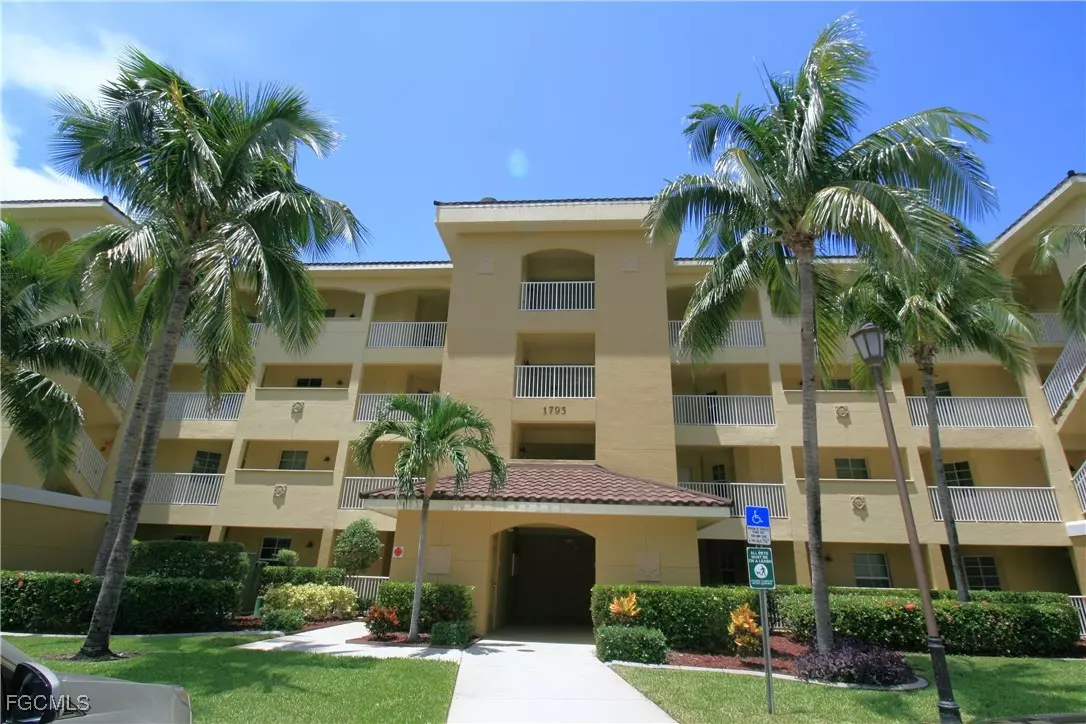 Cape Coral, FL 33990,1793 Four Mile Cove Pkwy #733