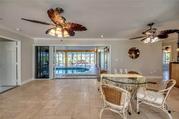 Cape Coral, FL 33991,1229 SW 21st TER